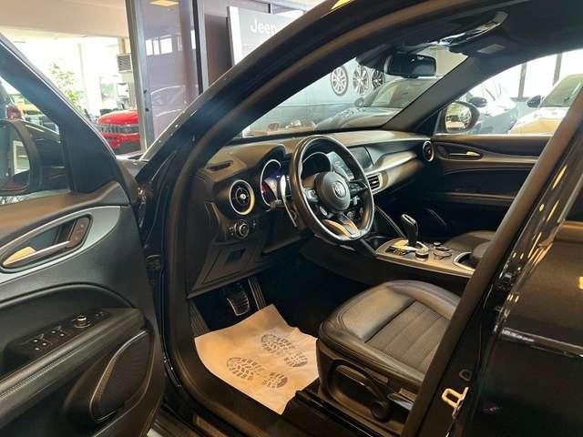 Alfa Romeo Stelvio 2.2 Turbodiesel 160 CV AT8 RWD