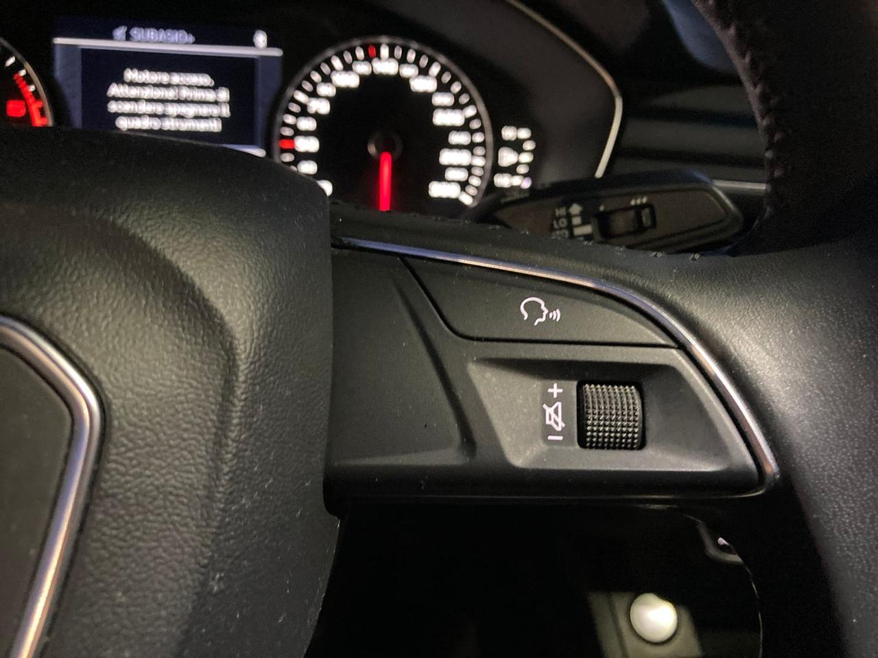 Audi A4 2.0 35 TDI Business #7324