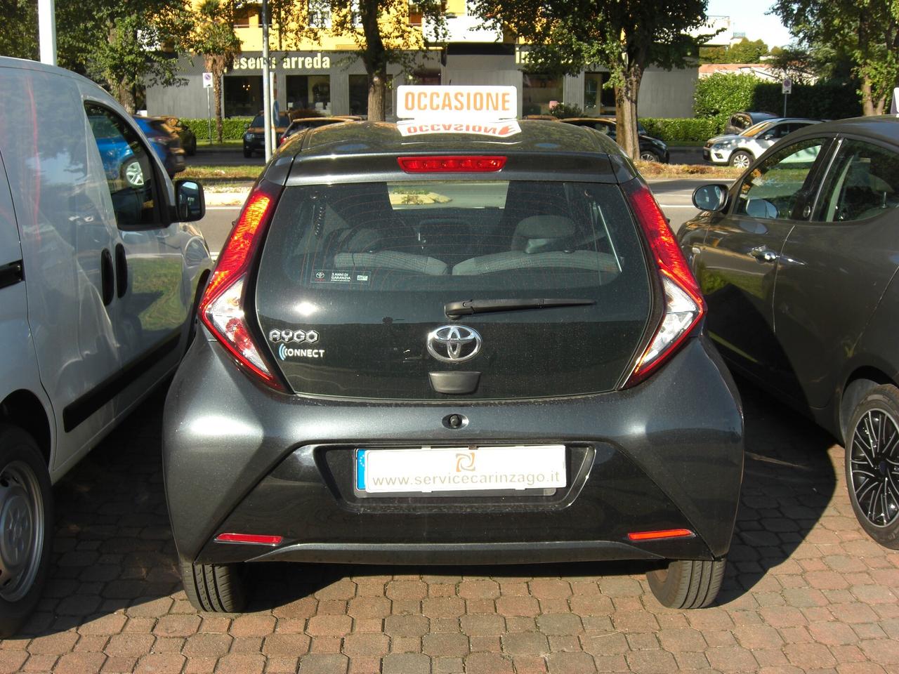 Toyota Aygo Connect 1.0 VVT-i 72 CV 5 porte x-play