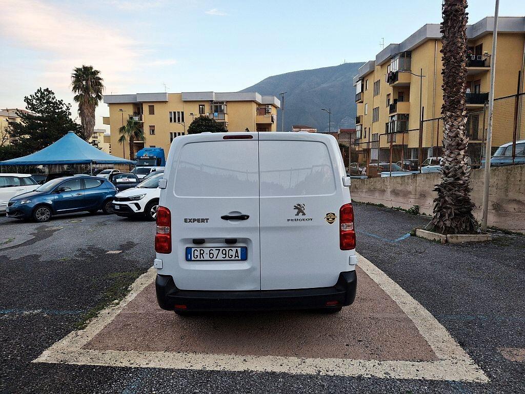 Peugeot Expert BlueHDi 100 S&SPremium L2 PASSO LUNGO