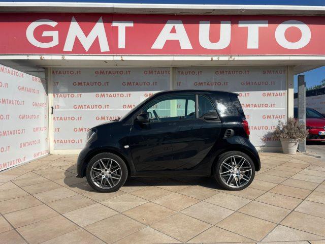 SMART ForTwo BRABUS 0.9 TWINAMIC TURBO XCLUSIVE NAVI LED