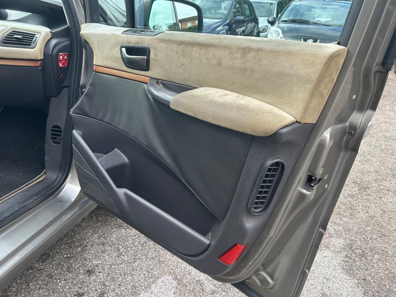 Lancia Phedra 2.2 JTD 7 Posti