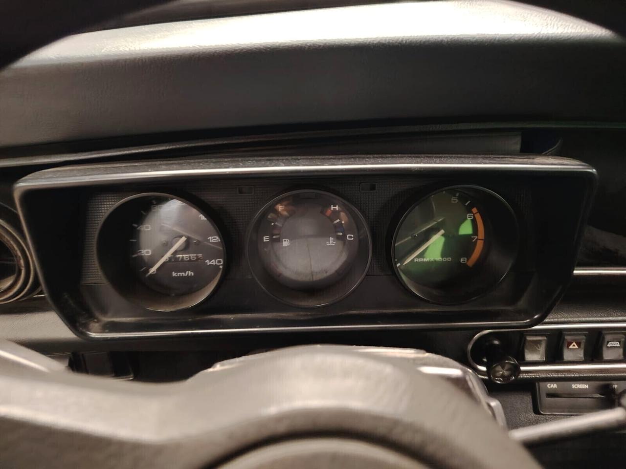 Austin Mini Checkmate