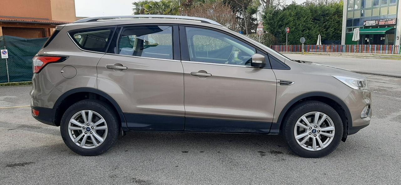 Ford Kuga 1.5 EcoBoost 120 CV S&S 2WD Business