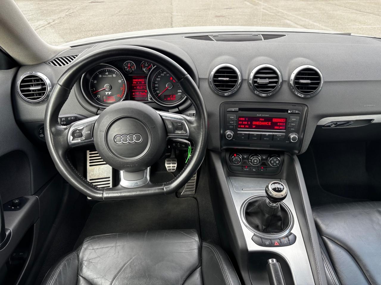Audi TT Coupé 3.2 V6 quattro, CAMBIO MANUALE