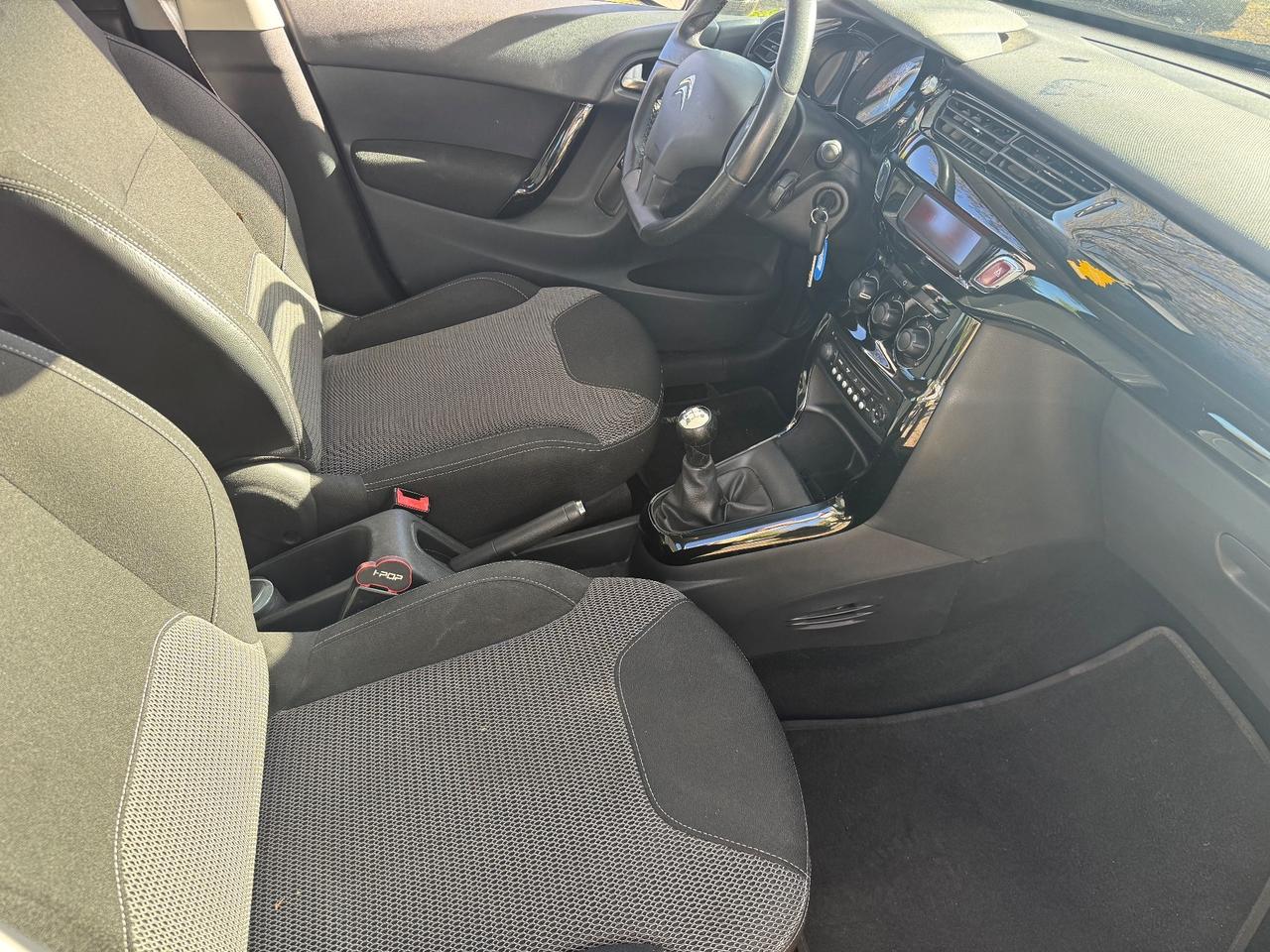 CITROEN c3 1.2 benzina -POCHI KM - 2015