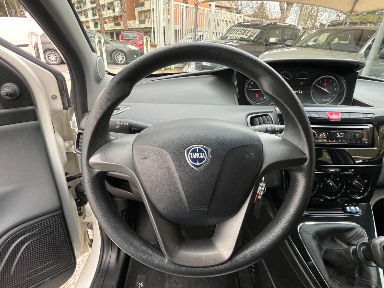 Lancia Ypsilon 1.2 69 CV 5 porte KM CERTIFICATI 1 PROPRIETARIO