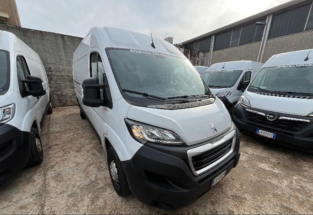 PEUGEOT BOXER 35 2.2 BLUEHDI 140CV SeS PLM-TM FURGONE 1425KG ( CRUISE - SENSORI POST. )