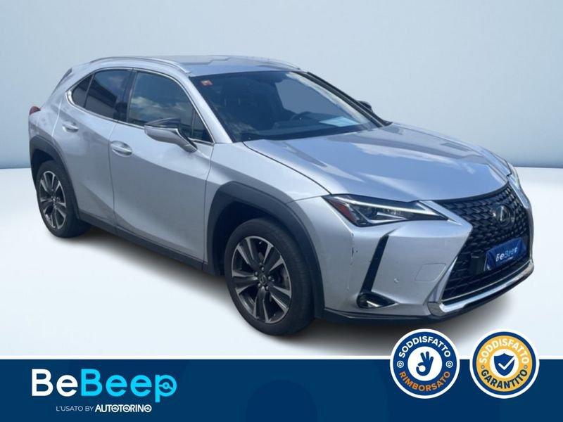 Lexus UX 2.0 PREMIUM 4WD CVT