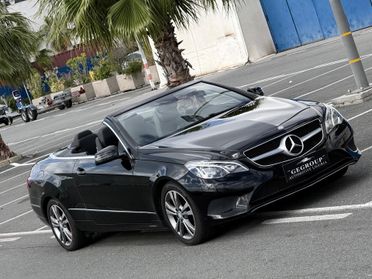 Mercedes-benz E 220 Cabrio-NAVI-AUTOMATICO-PERMUTABILE-.