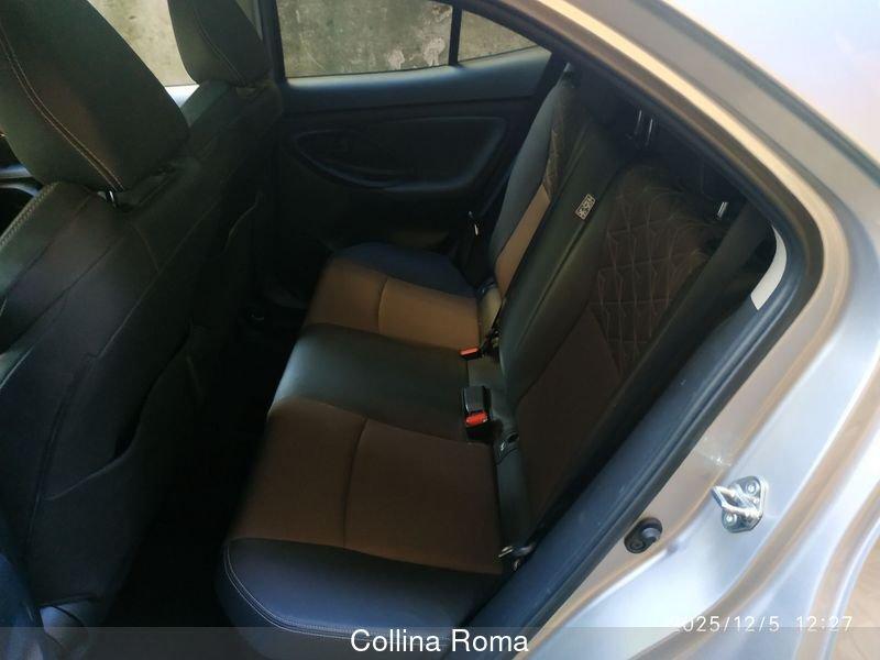 Toyota Yaris Cross Yaris Cross 1.5 Hybrid 5p. E-CVT AWD-i Lounge