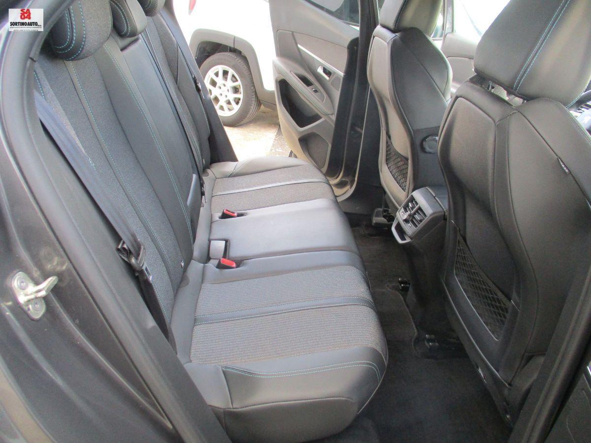 PEUGEOT 3008 BlueHDi 130 S&S EAT8 Allure Pack 2021