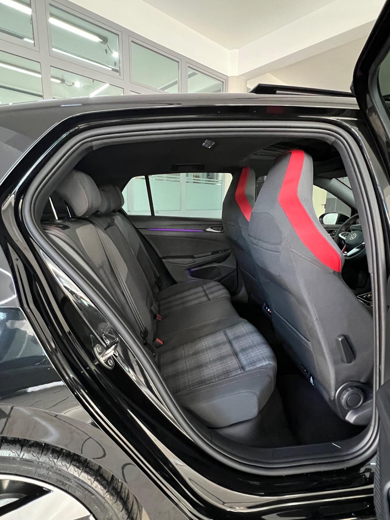 Volkswagen Golf 8.5 GTI 2.0 TSI