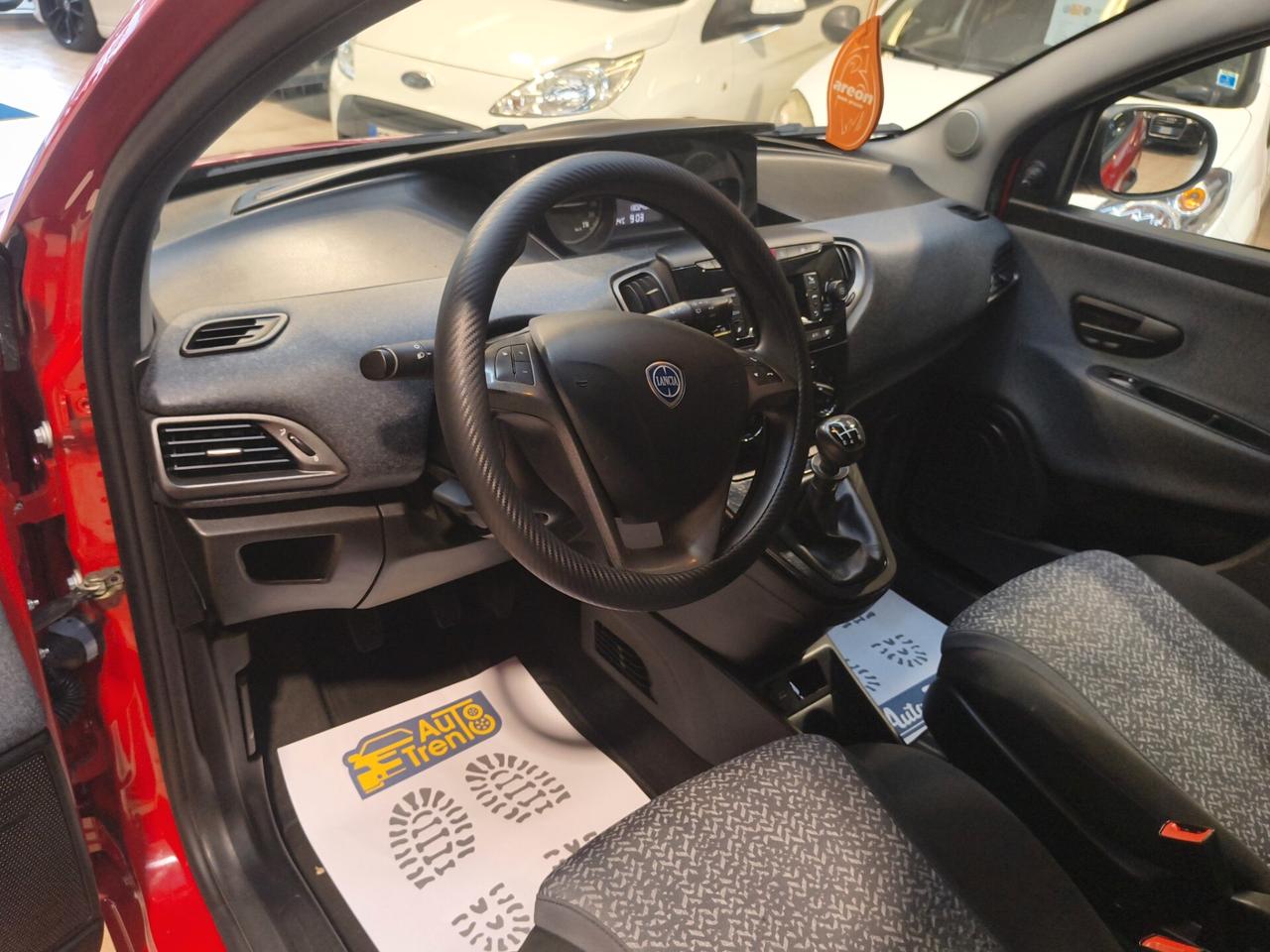Lancia Ypsilon 1.2 69 CV 5 porte S&S Gold
