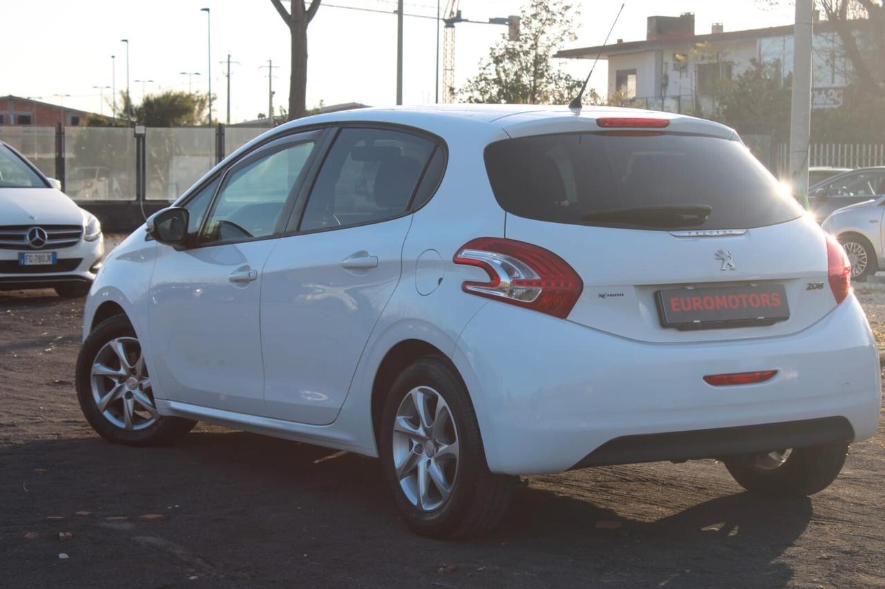 Peugeot 208 1.2 VTi 82 CV 3 porte Allure