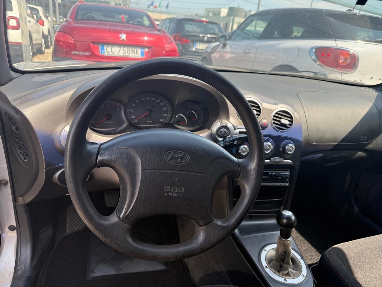 Hyundai Coupe 1.6i 16V cat Air