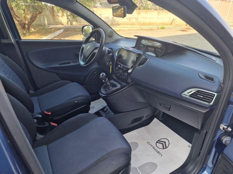 LANCIA Ypsilon III 2021 - Ypsilon 1.0 firefly hybrid Platino s&s 70cv