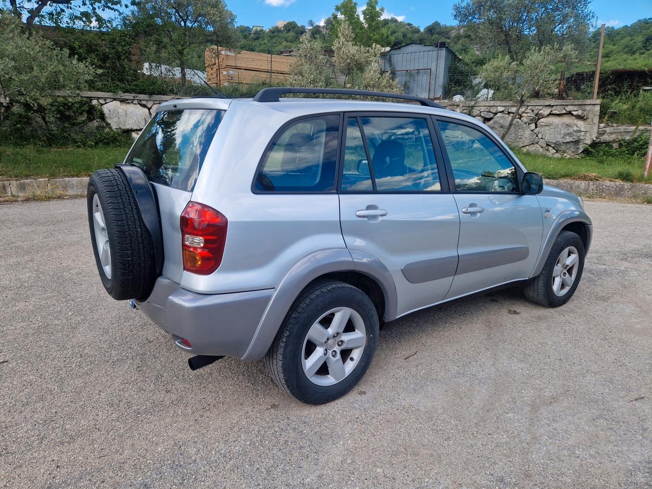 Toyota RAV 4 2.0 TDI