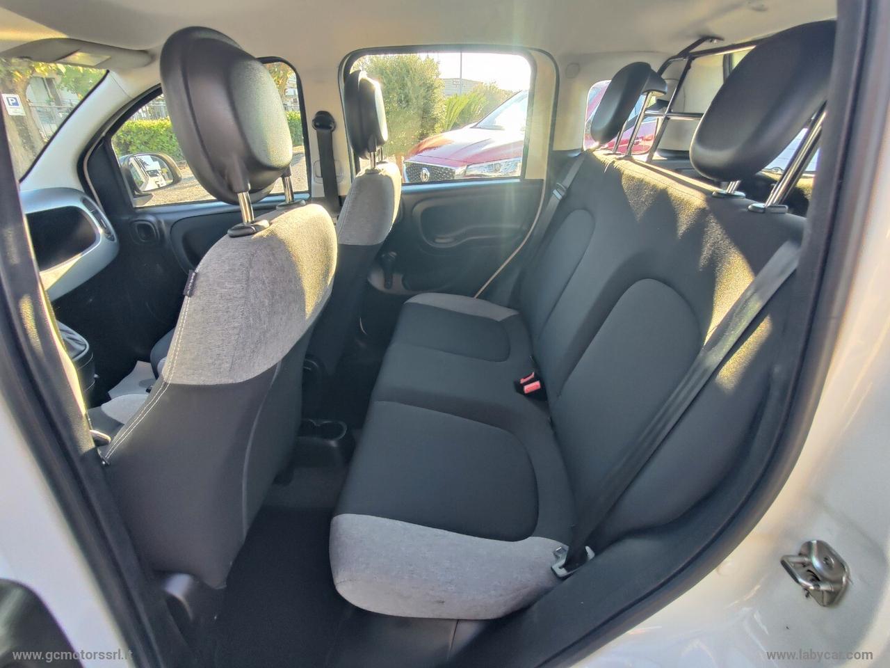 Fiat Panda 1.0 GSE S&S Hybrid Street Van 4 posti