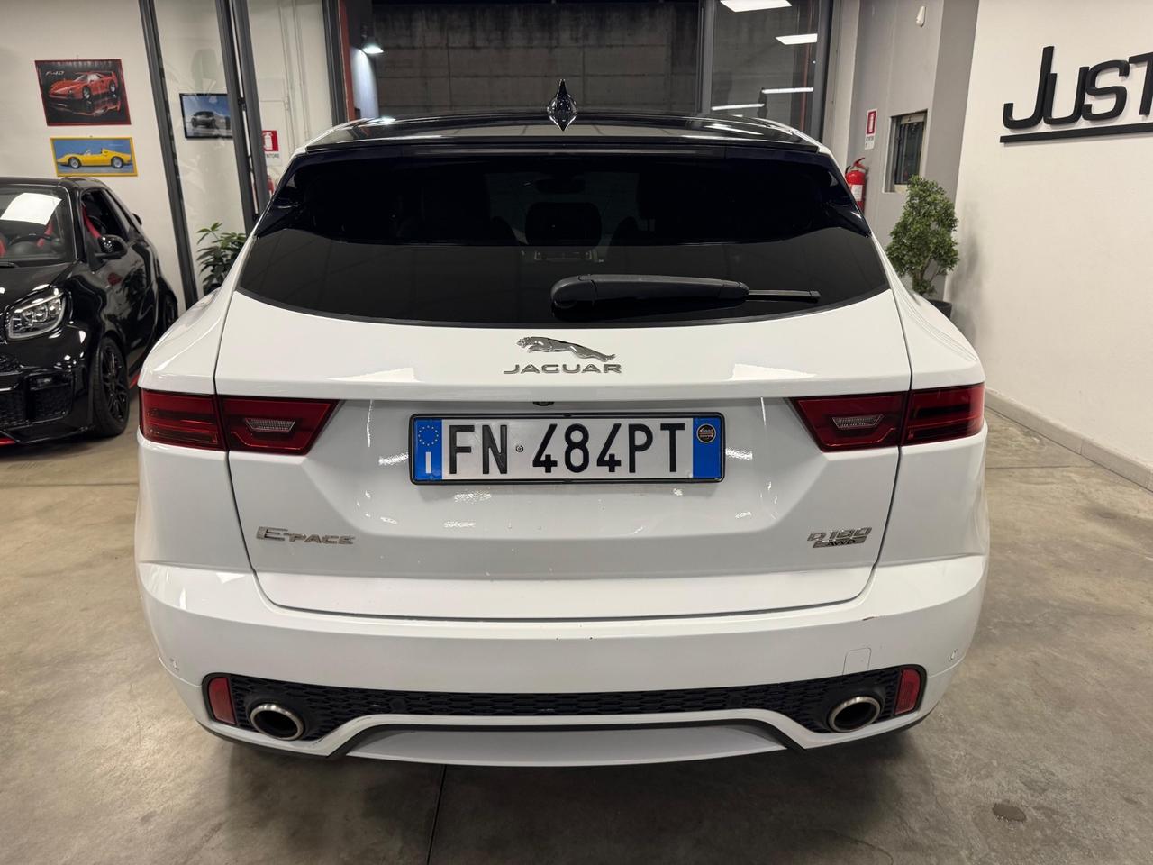 Jaguar E-Pace 2.0 D 180 CV AWD R DYNAMIC aut. Portfolio