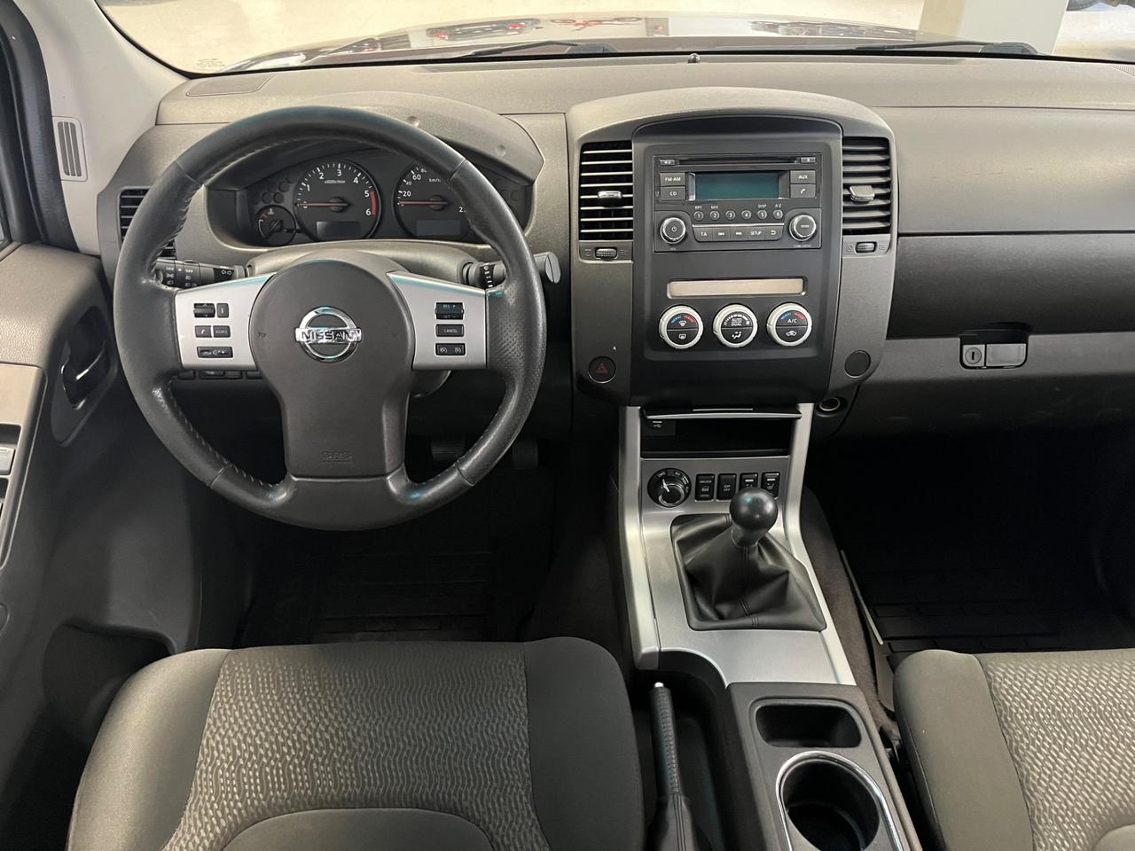 Nissan Navara 2.5 dCi 190CV 4x4 Manuale GancioTraino