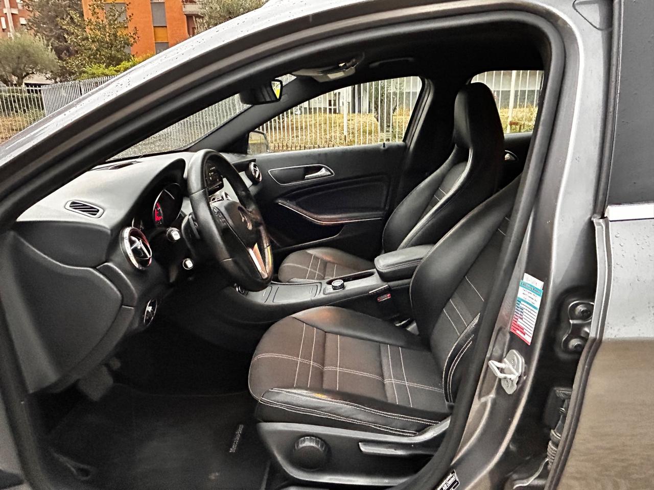 Mercedes-benz GLA 200 CDI Automatic Sport 2014