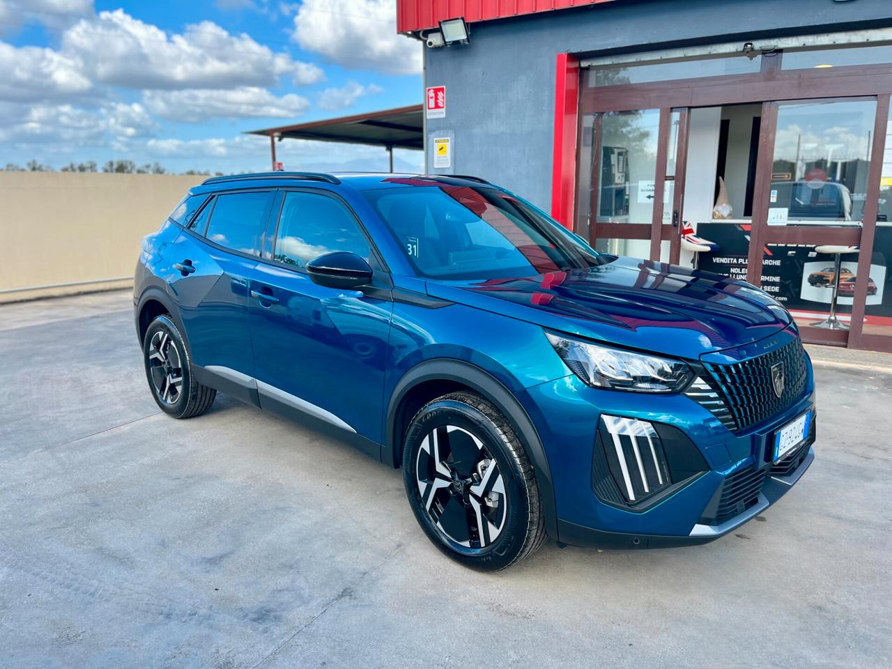 PEUGEOT 2008 1.2 PureTech 130CV EAT8 ALLURE – KM 0 – AUTOMATICA