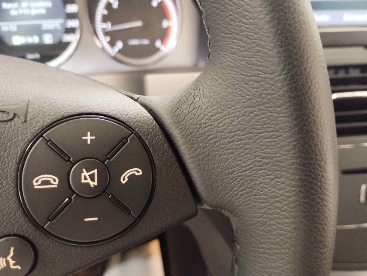 MERCEDES C 220 CDI BlueEFFICIENCY Avantgarde - UNICO-PROPRIETARIO!!!!