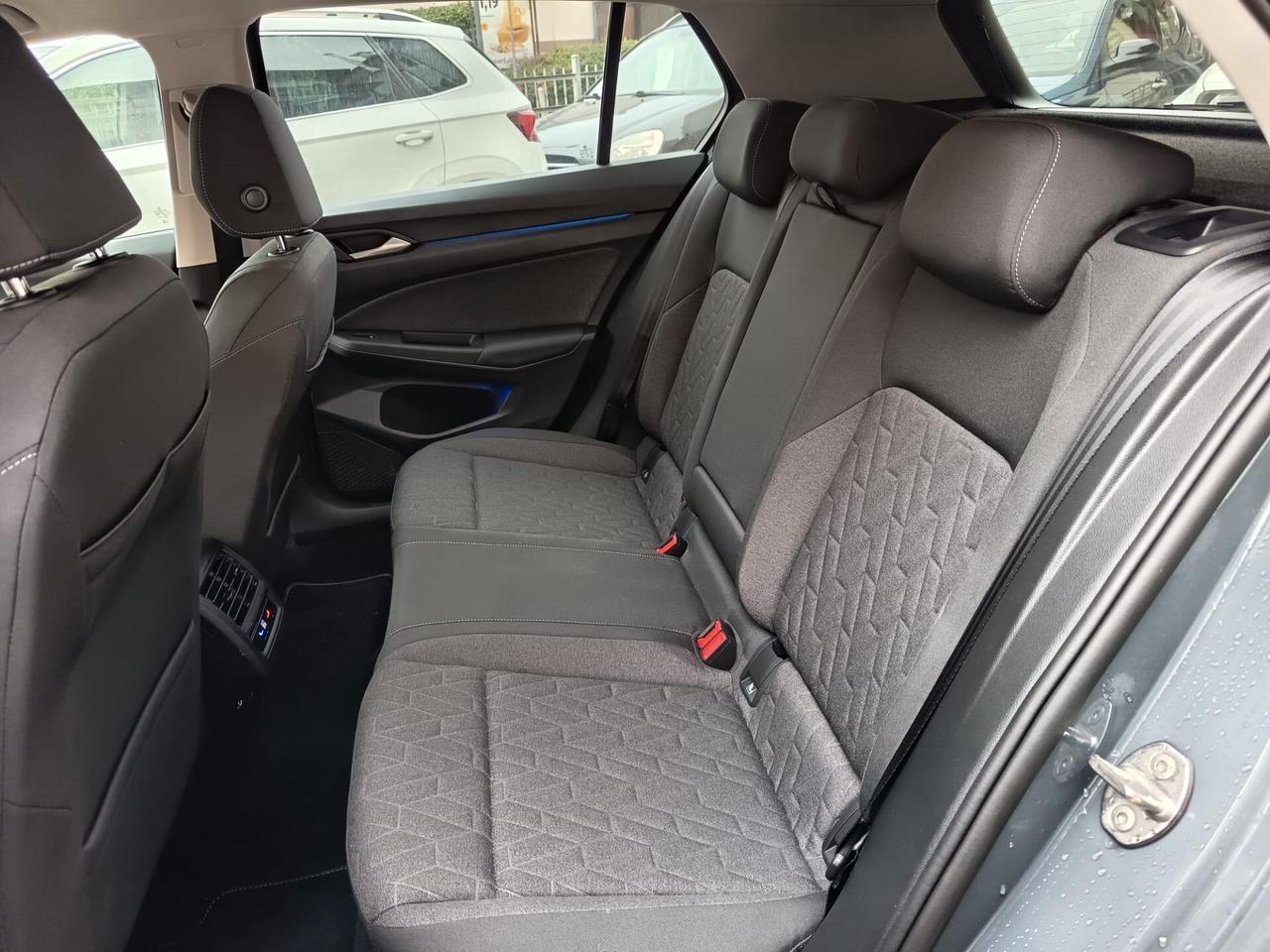 Volkswagen Golf 1.5 TSI eHYBRID 204cv EDITION PLUS DSG