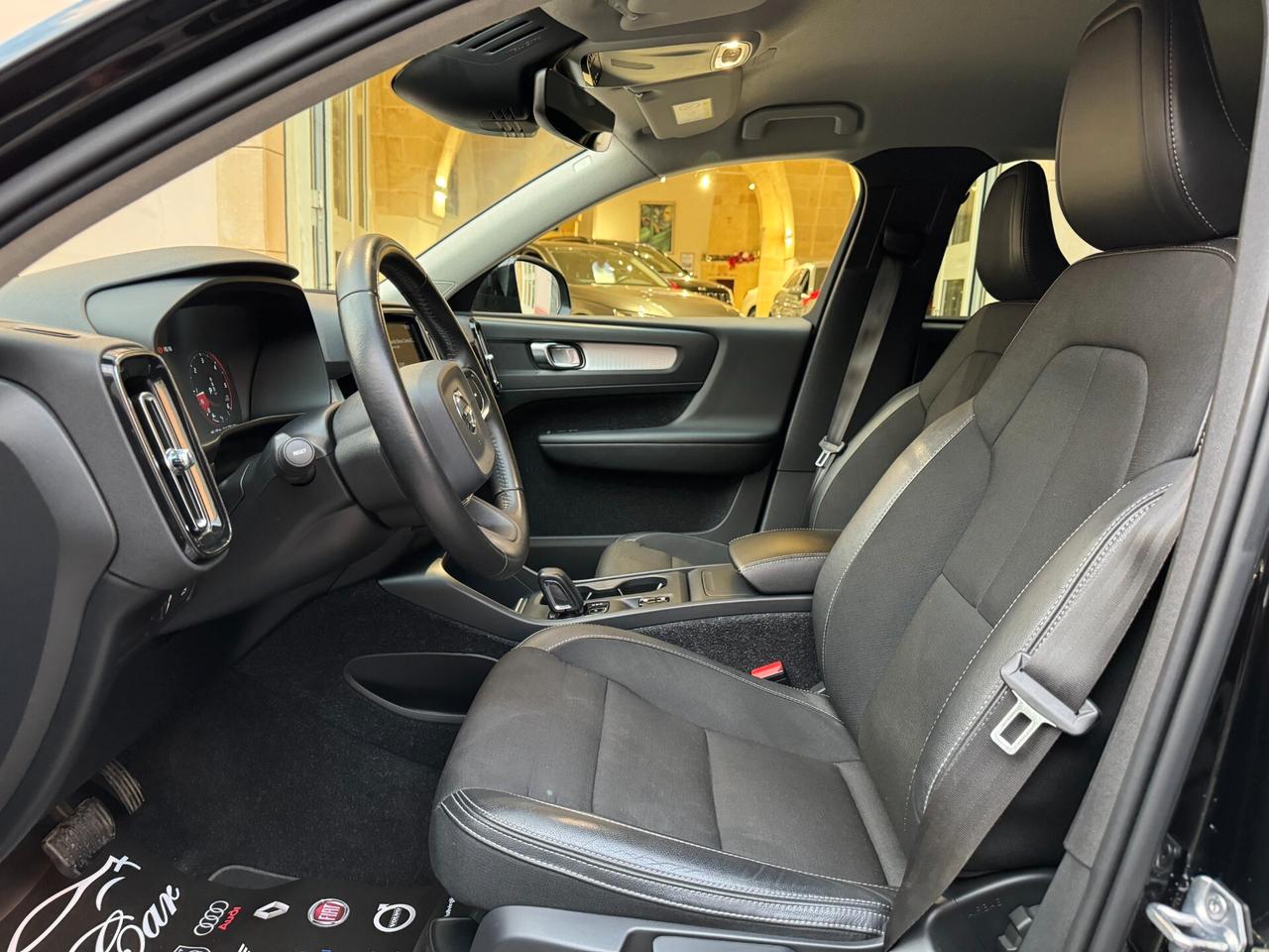 VOLVO XC40 GEARTRONIC AWD D3 2.0 150CV PELLE NAVI ANNO 2019