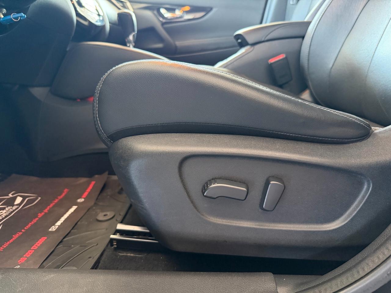 Nissan Qashqai 1.6 dCi 2WD Tekna - 2017