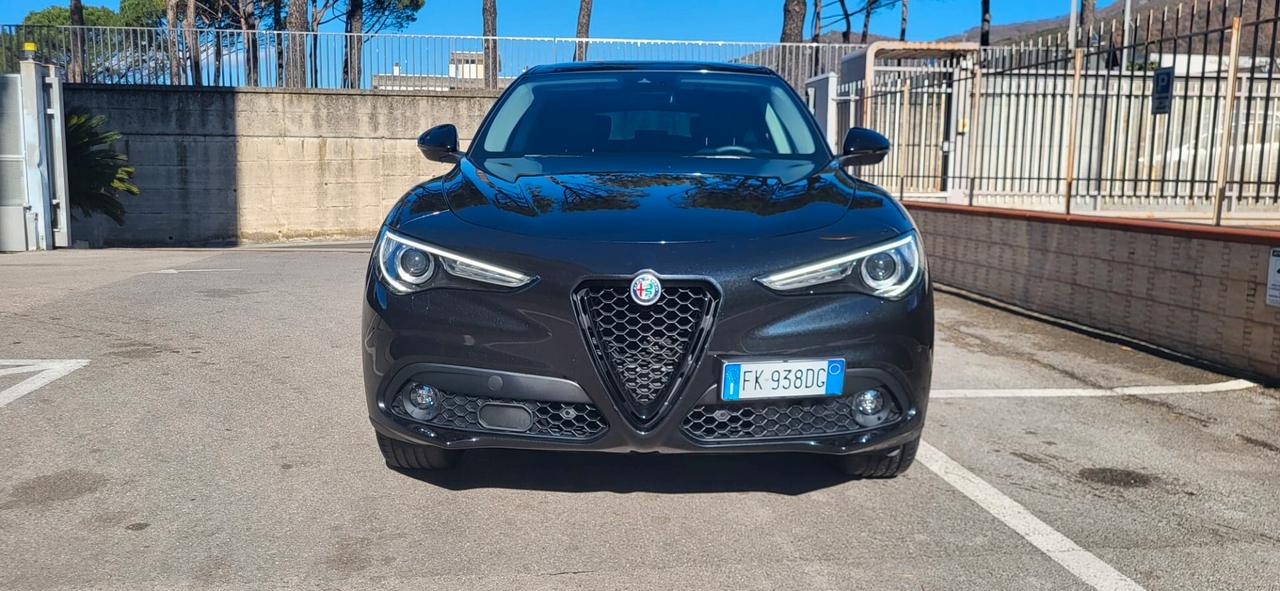 Alfa Romeo Stelvio 2.2 Turbodiesel 210 CV AT8 Q4 Executive