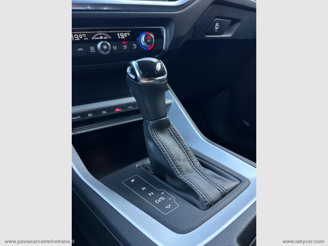 AUDI Q3 SPB 35 TDI S tronic S line edition