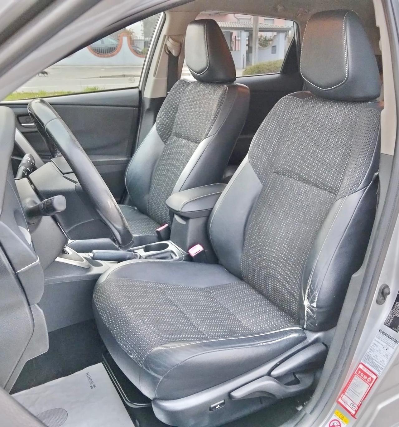 Toyota Auris 1.8 Hybrid 99Cv*Automatic*Navi*Sensori*