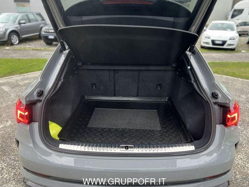 Audi Q3 Sportback RS 2.5 quattro s-tronic