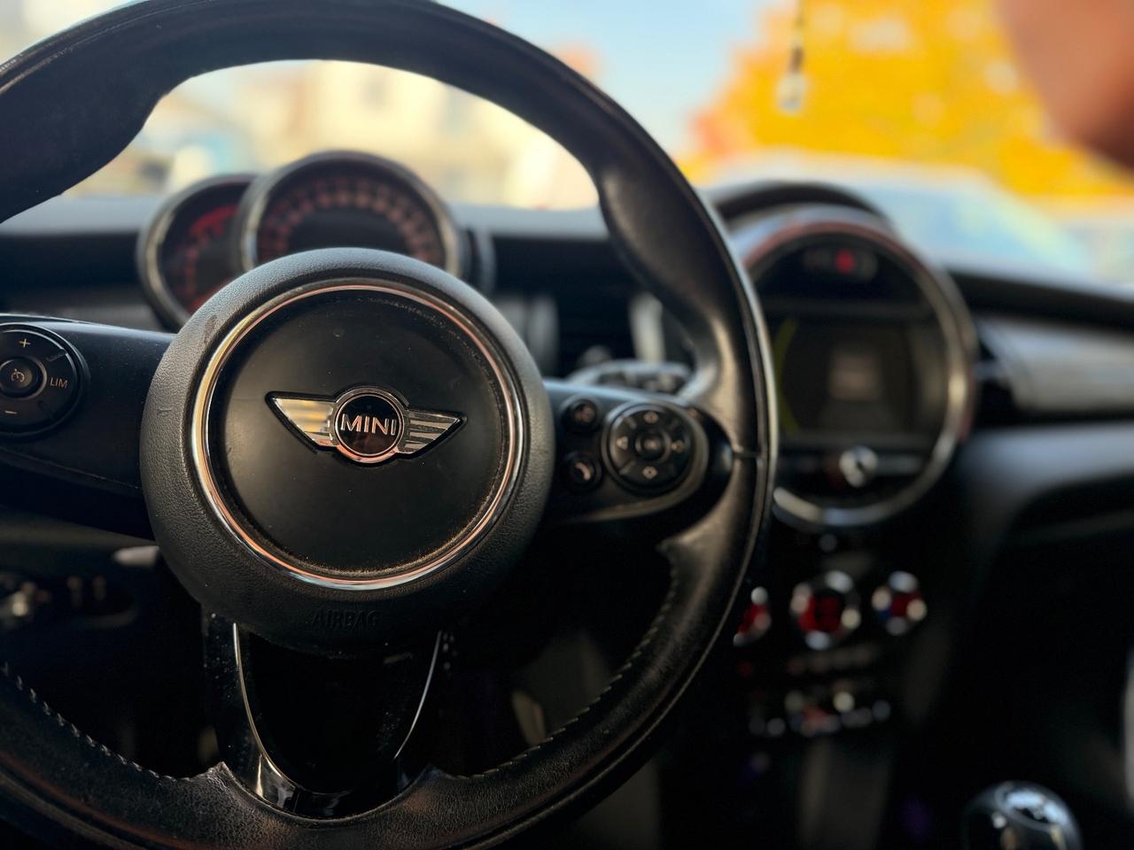 Mini 1.5 One D 5 porte