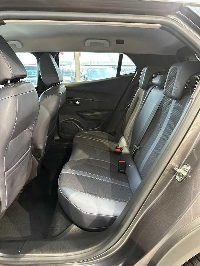 Peugeot 2008 PureTech 100 S&S Allure