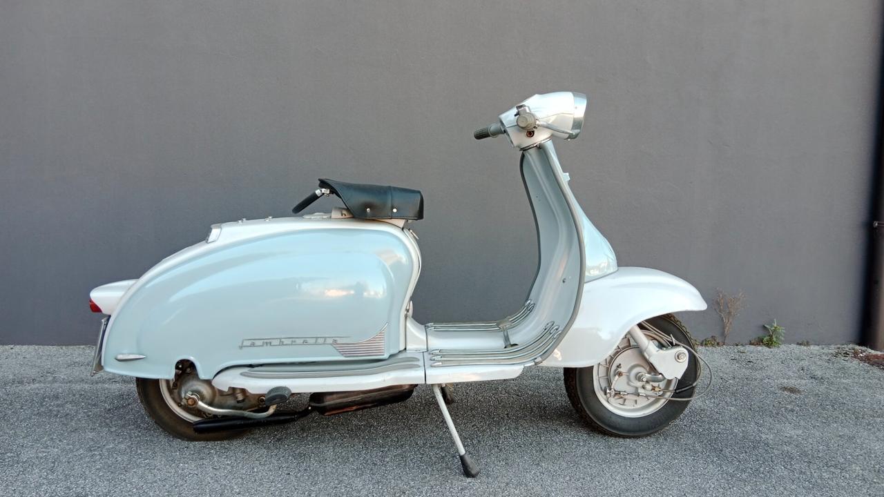 Innocenti Lambretta LI 150 - Vespa ....