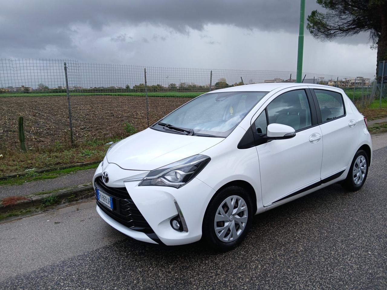 Yaris 1.0 Km Certificati GaranziA ufficiale Toyota