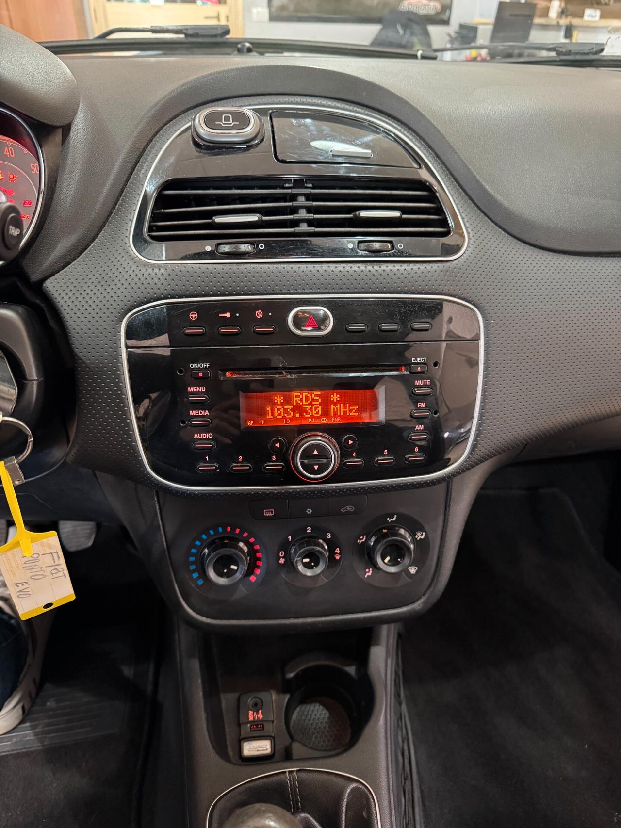 Fiat Punto Evo Punto Evo 1.3 Mjt 75 CV MOTORE NUOVO - OK NEOPATENTATI