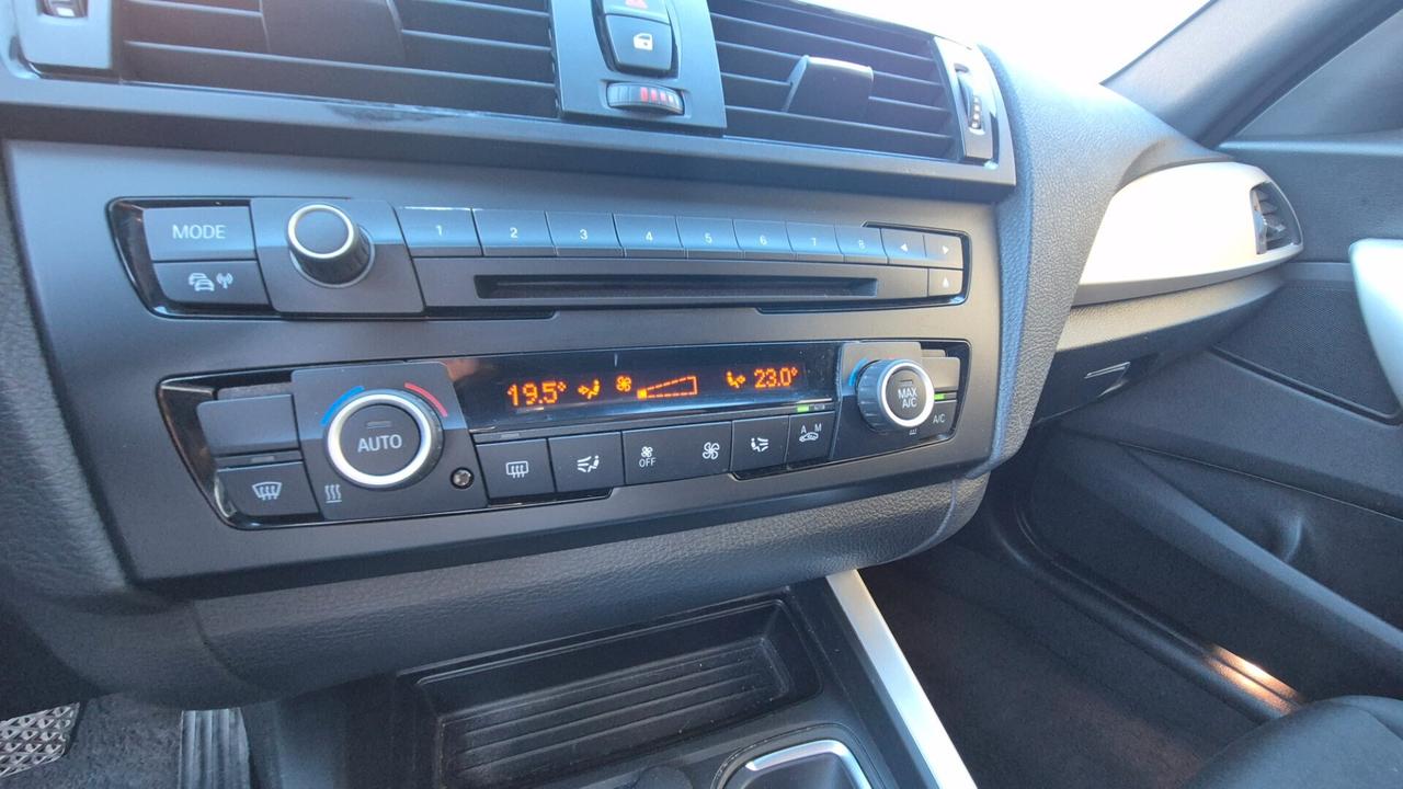 Bmw 116 116d 5p. Urban