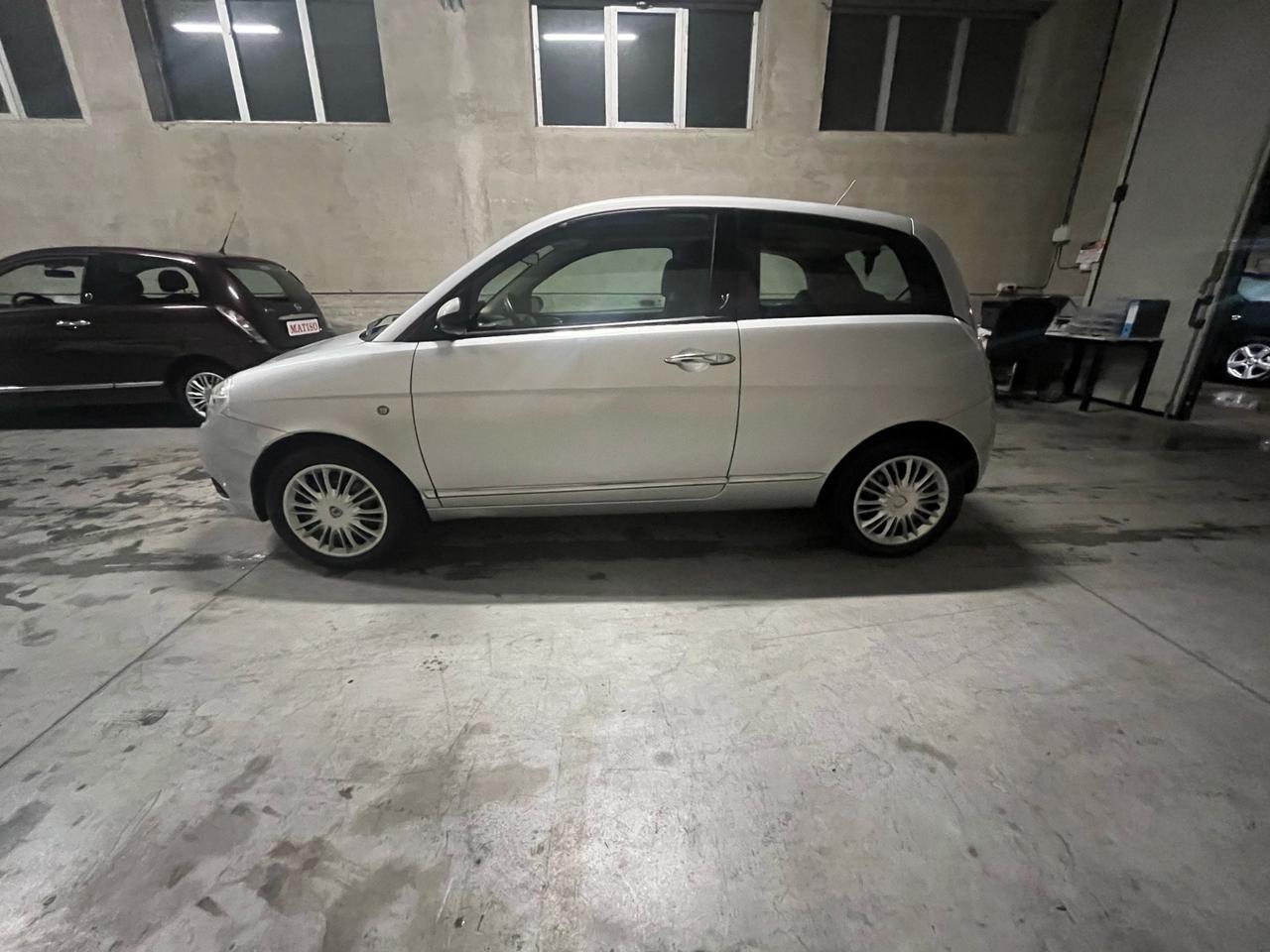 Lancia Ypsilon 1.3 MJT 75 CV MODAMILANO 134000 km