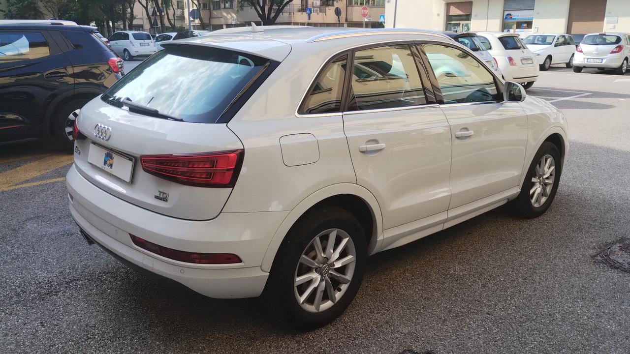 Audi Q3 2.0 TDI 150 CV quattro S tronic