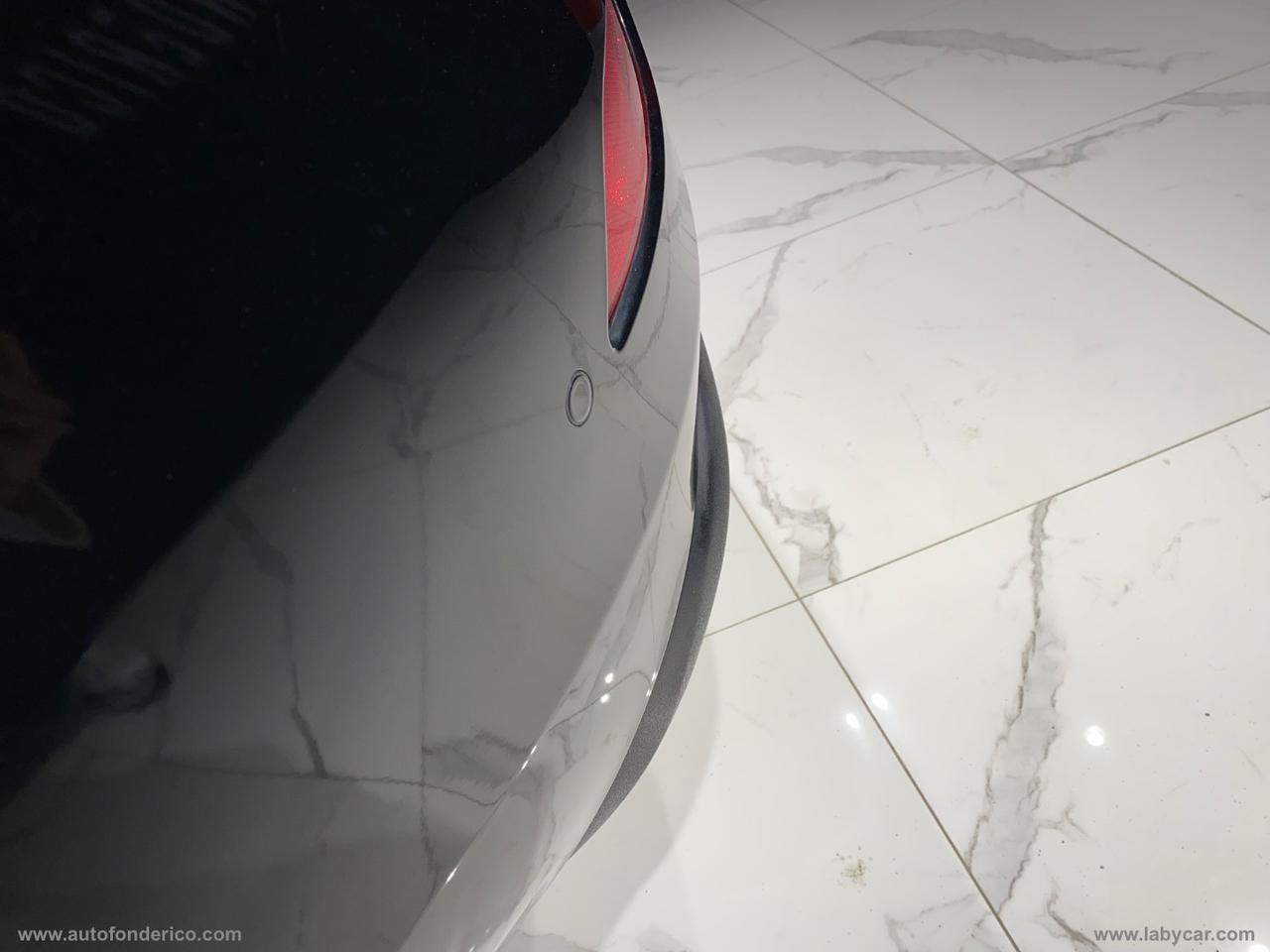 VOLVO V40 D2 Momentum