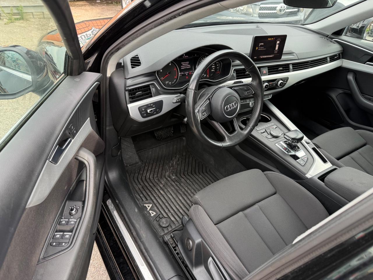 Audi A4 2.0TDI 190CV Automatico ultra Design EUR6