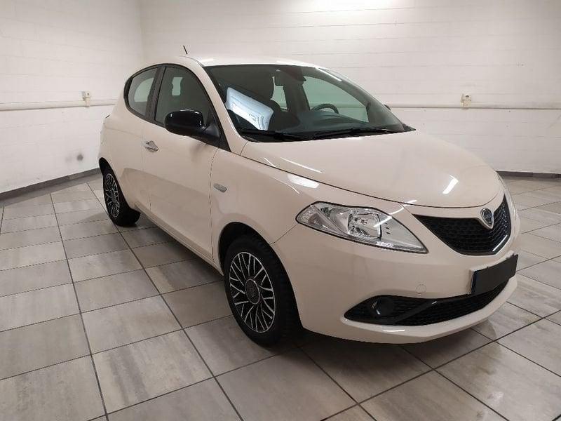 Lancia Ypsilon 1.2 Gold s&s 69cv my19