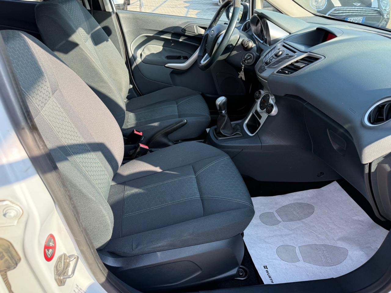 Ford Fiesta 1.4 5 porte Bz.- GPL Titanium