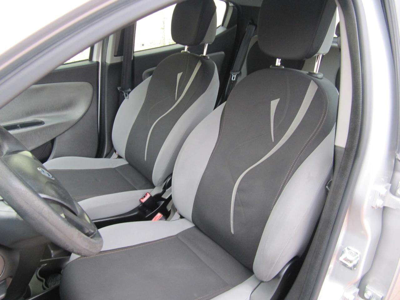 Lancia Ypsilon 0.9 TwinAir 85 CV 5 porte Metano Ecochic Gold