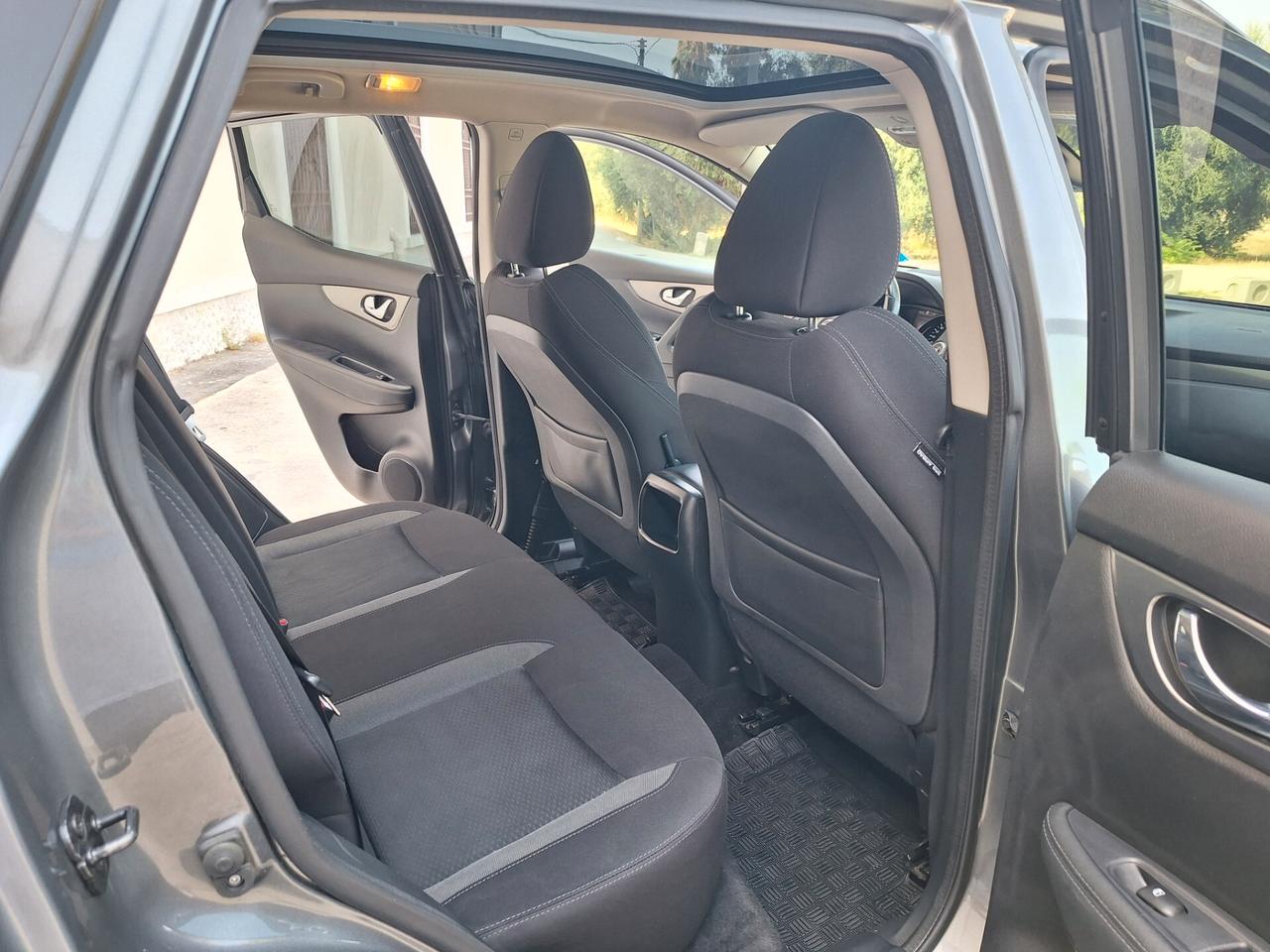 Nissan Qashqai 1.5 dCi Tekna"NAVI,TETTO"