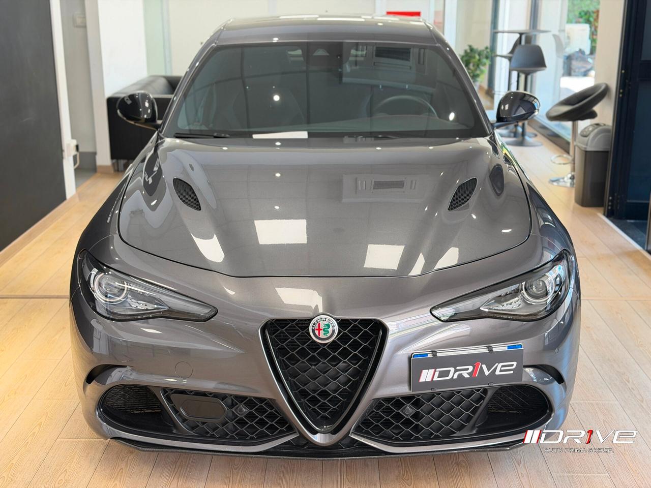 ALFA ROMEO Giulia (2016) Giulia 2.9 V6 Bi-Turbo...